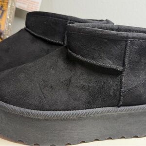 Black Platform Suede Boots